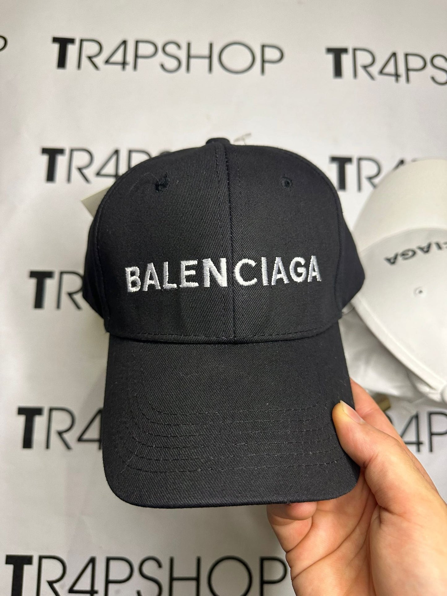 Cappello Balenciaga