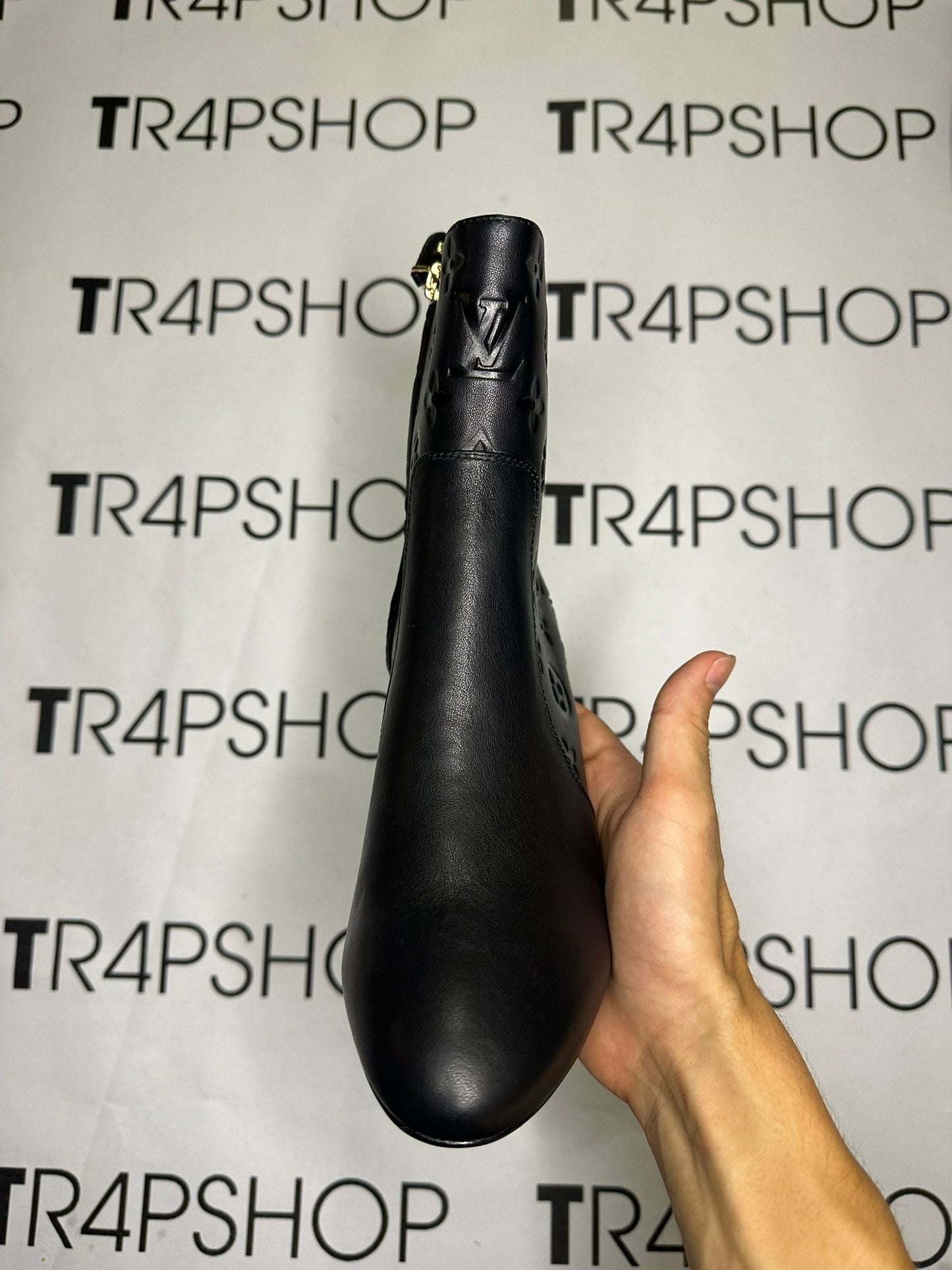 Tacchi LV