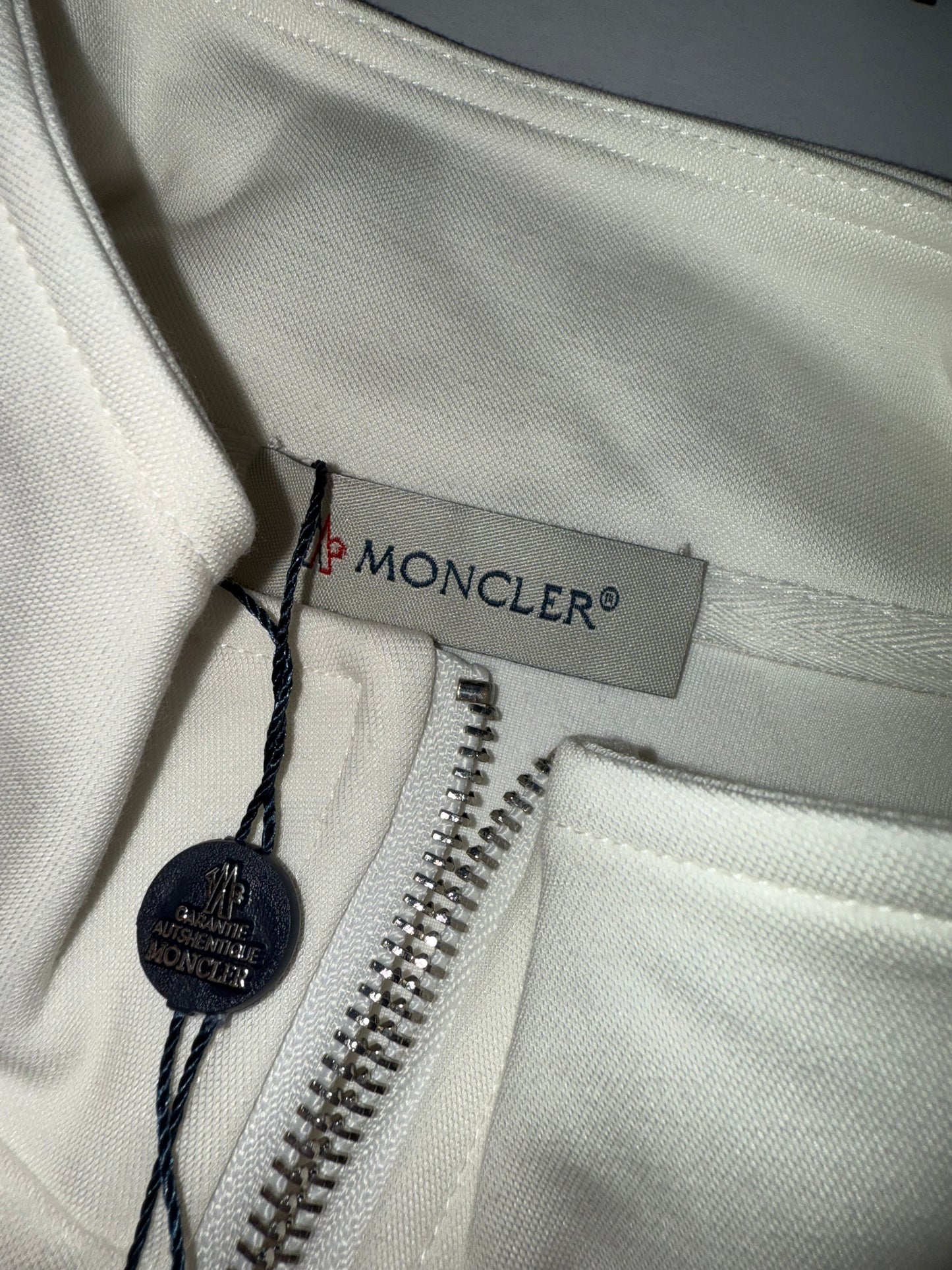 tuta moncler