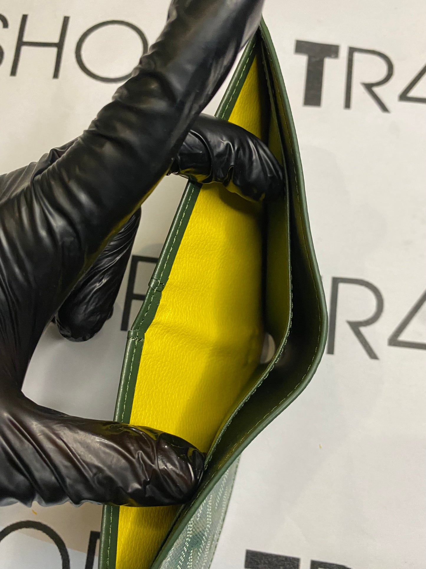 Portafoglio Goyard verde