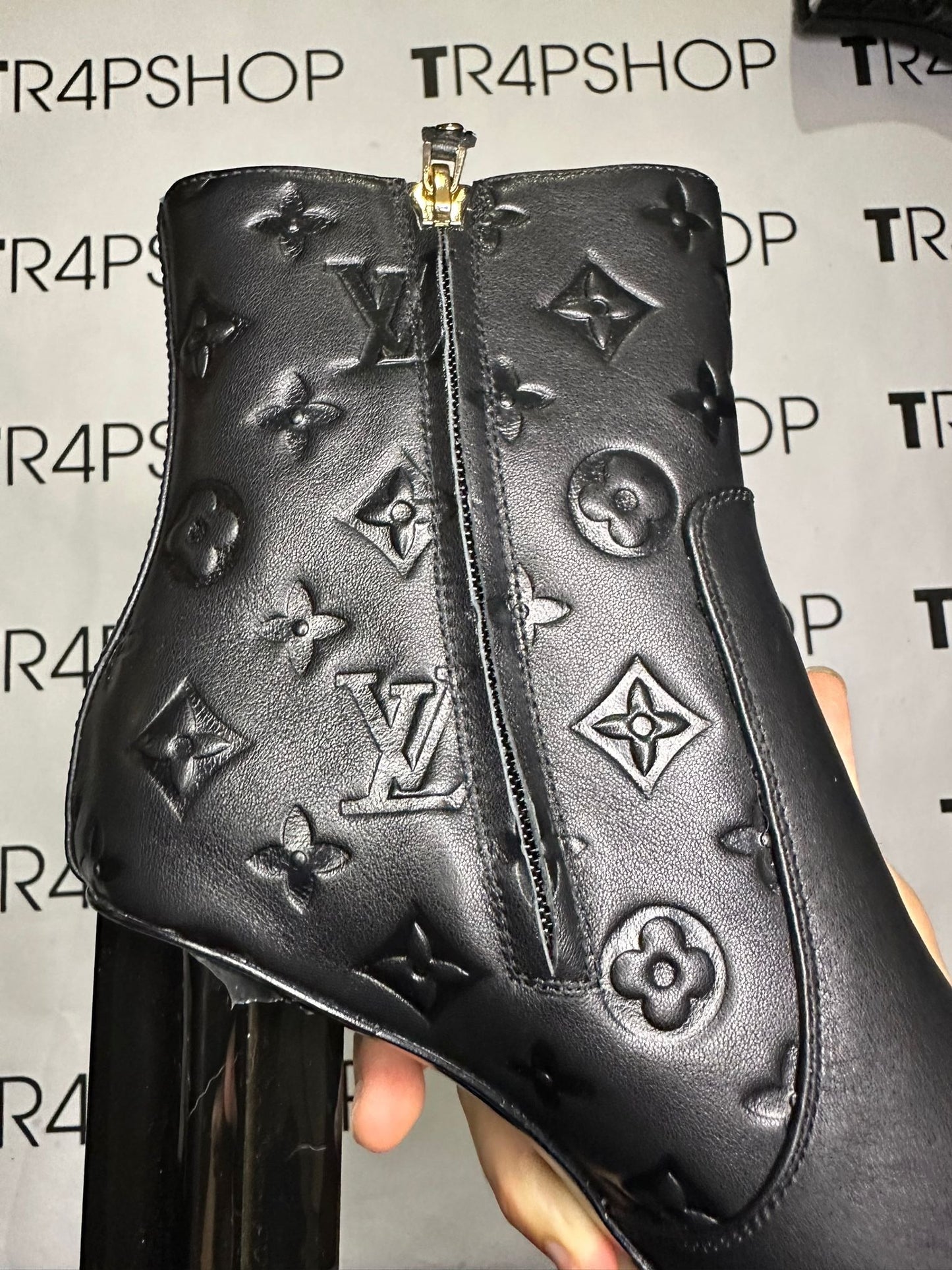 Tacchi LV