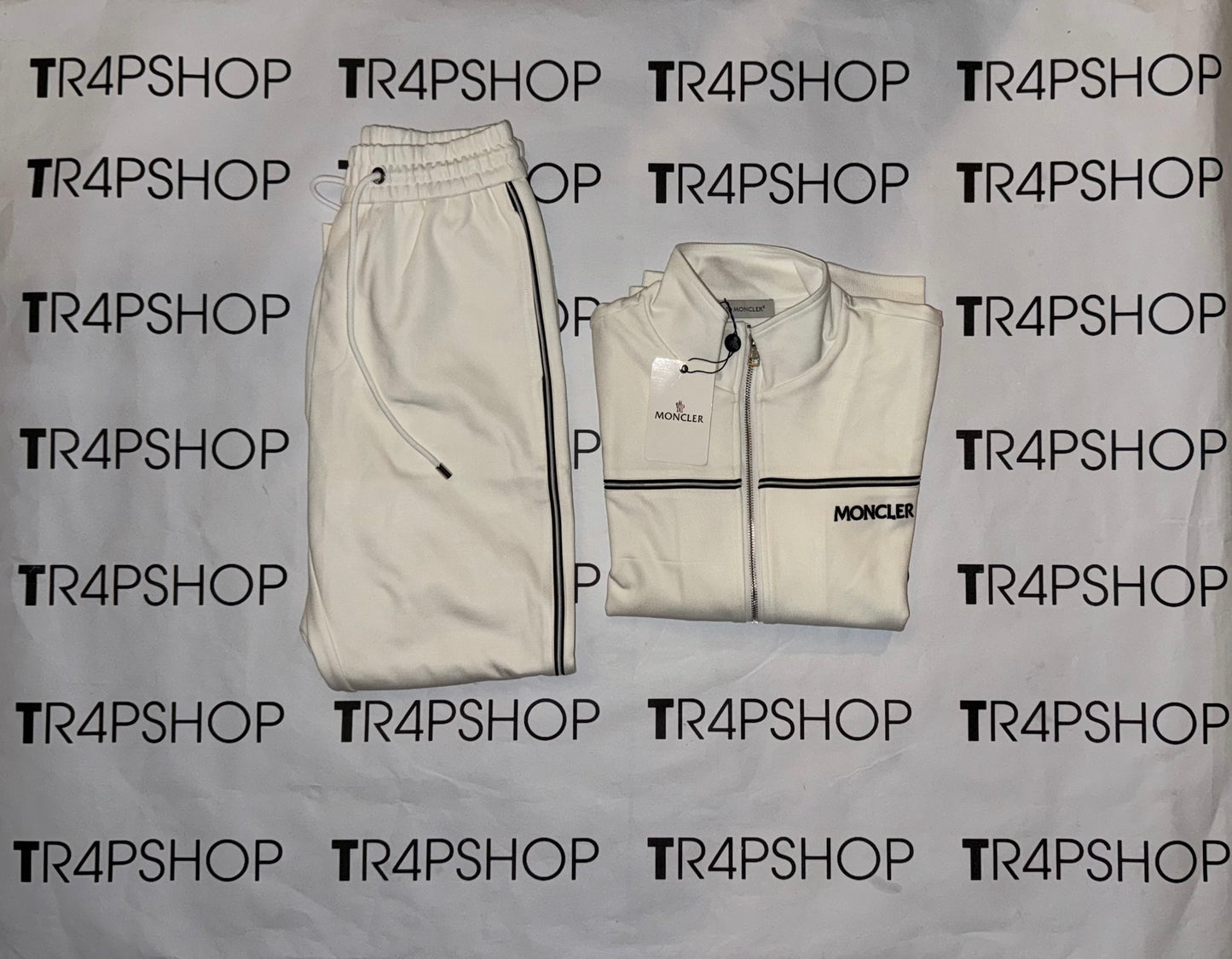 tuta moncler
